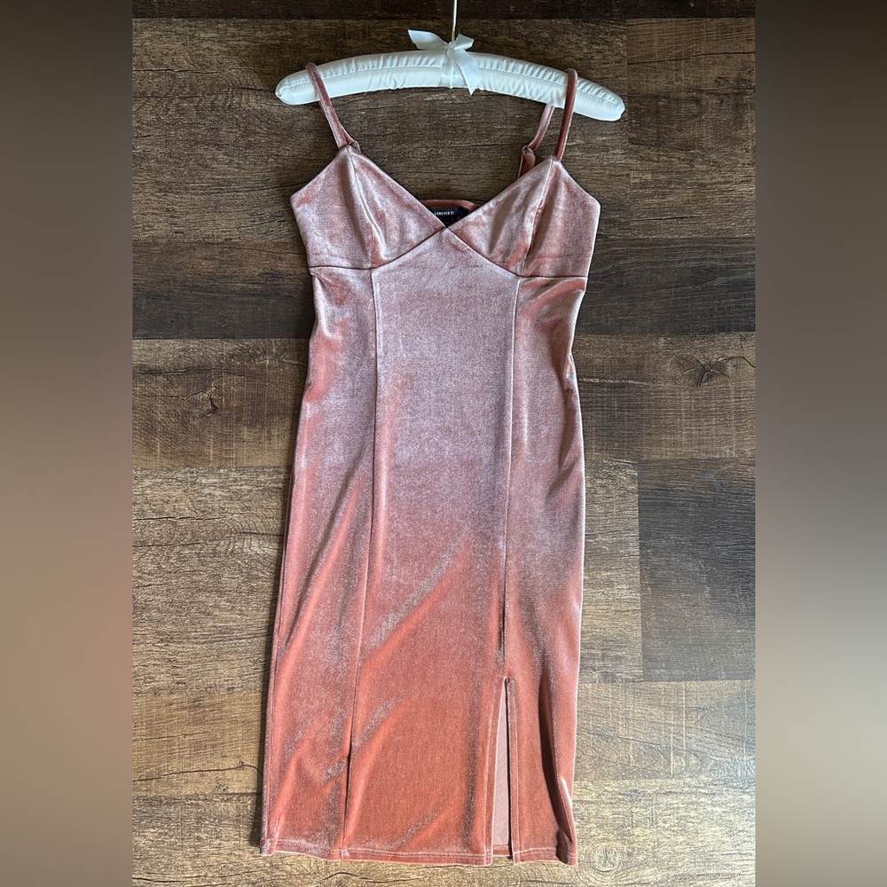Forever 21 Velvet Body-con Strappy Rose Gold Blush Midi Slit Dress Size S 4 - 6
